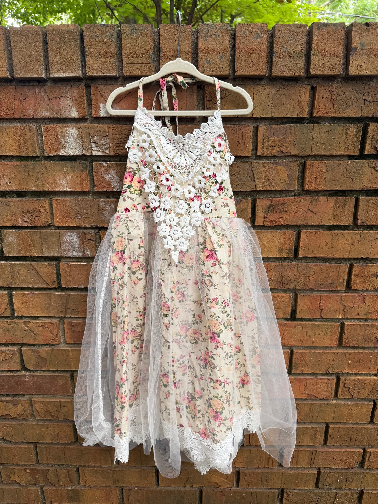 Size 8 Just Couture Cream Floral Lace Halter Dress EUC
