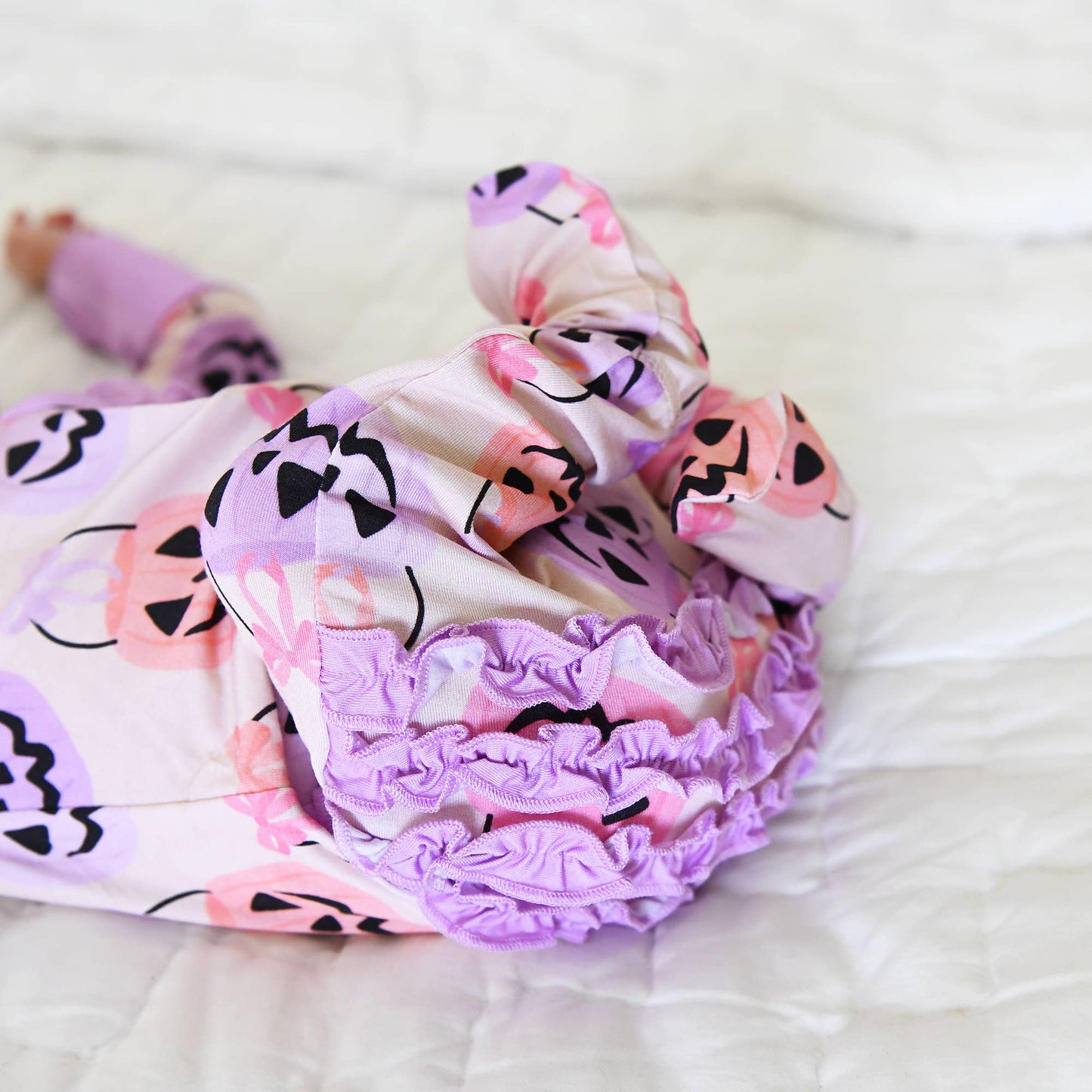 0-3M | Gigi and Max | Emmy Ruffle Zip Bamboo Halloween Pumpkins Baby Outfit | NWT