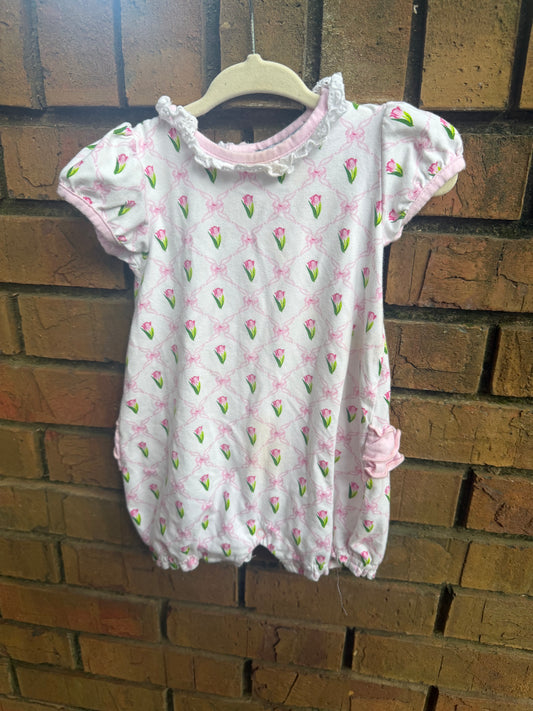 9M Tara Classics White and Pink Short-sleeve Flower Ruffle Bubble with Lace Trim Play