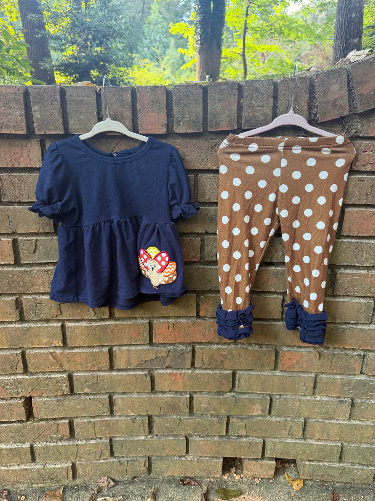 12018M Navy Turkey Blouse with Brown and White Polka Dot Ruffle Mayching Pants Play