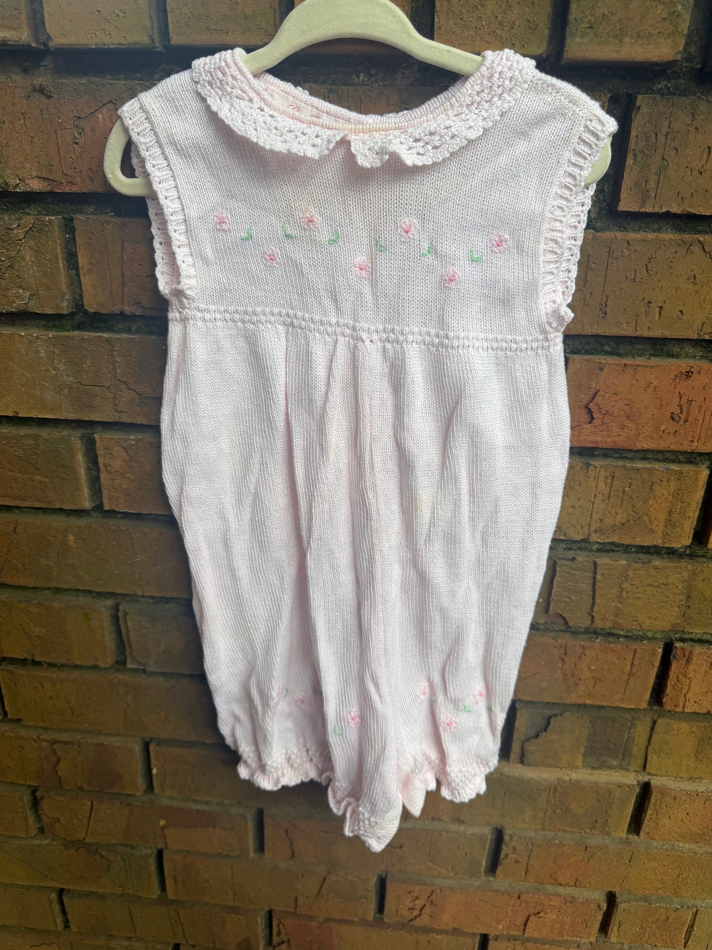12M Sophie Dess Baby Pink Sleeveless Hand-stitched Flower Romper Play