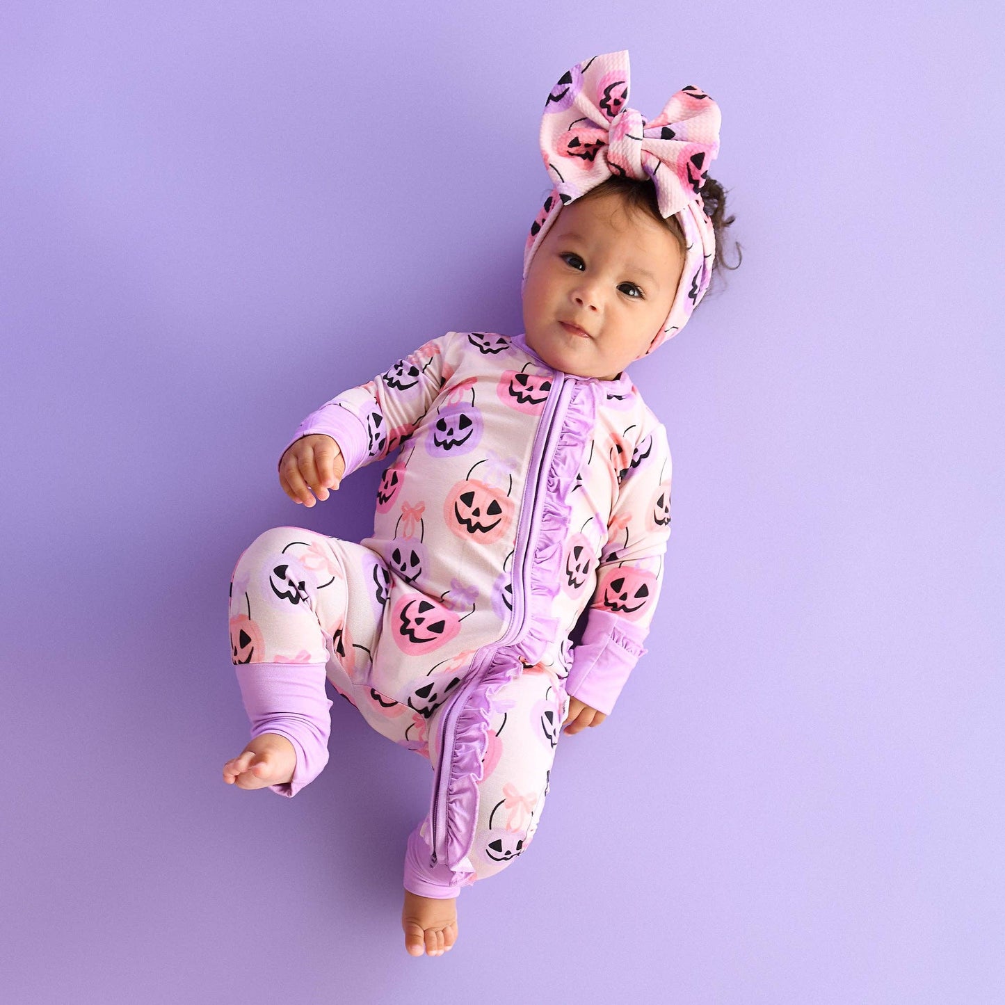 0-3M | Gigi and Max | Emmy Ruffle Zip Bamboo Halloween Pumpkins Baby Outfit | NWT