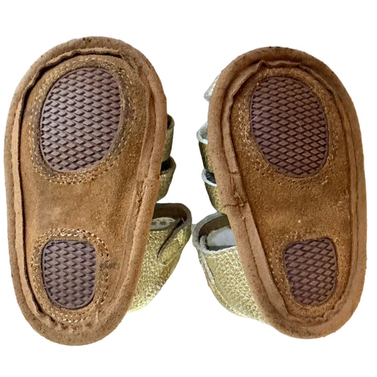 Size 3 Little Love Bug Gold Shoe GUC