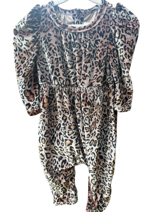 18M Isobella and Chloe Long-sleeve Velvet Leopard Romper EUC