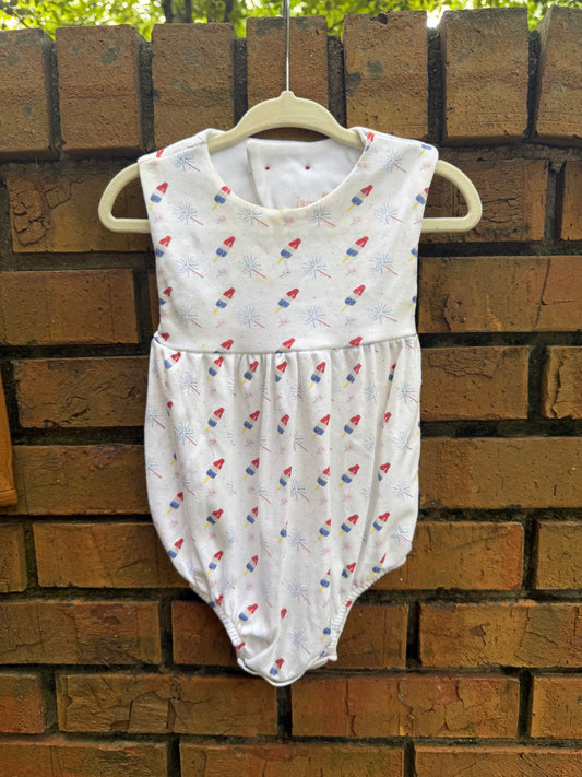 6M James & Lottie Patriotic Bomb Pop Bubble Play