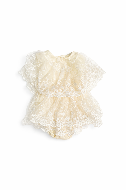 Cream Lace Onesie Dress EUC size Est.  0-3M gently used