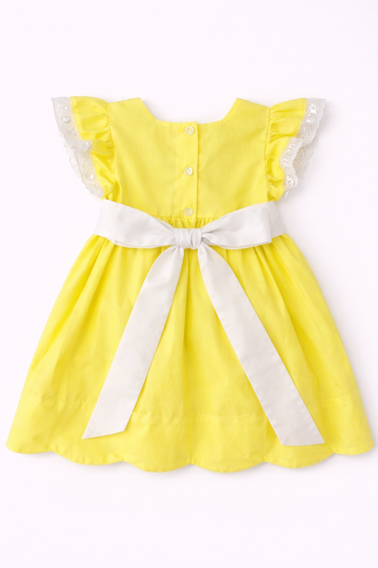 18M Smocked A Lot Yellow Peter Rabbit Hand Smocked Dress with White Bow Dress NWOT