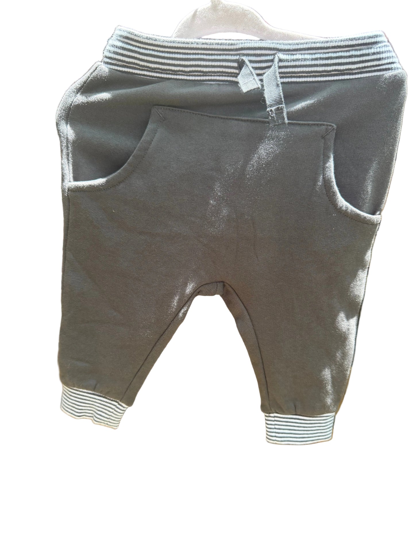 6-9M  Bundle NWT (4x)