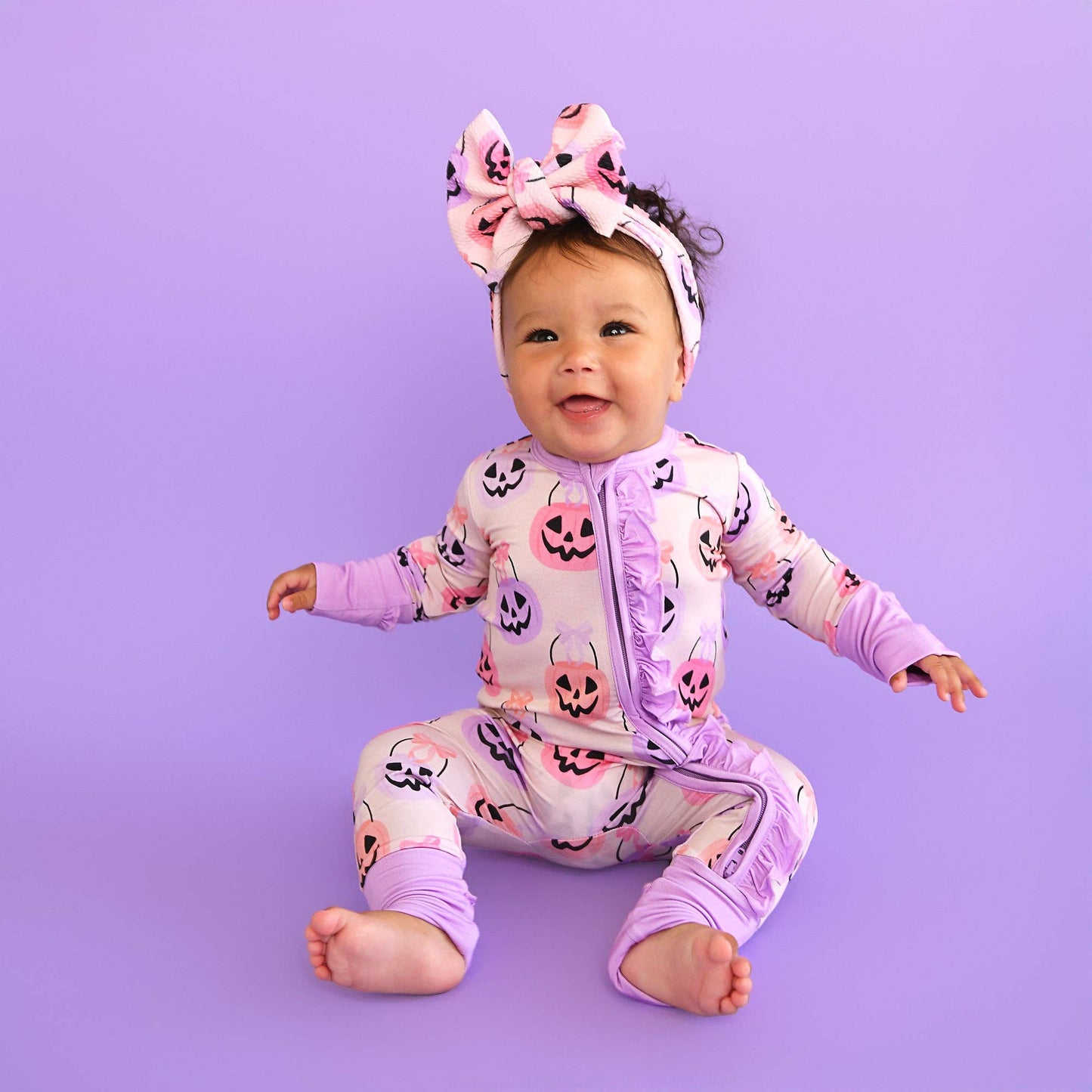 0-3M | Gigi and Max | Emmy Ruffle Zip Bamboo Halloween Pumpkins Baby Outfit | NWT