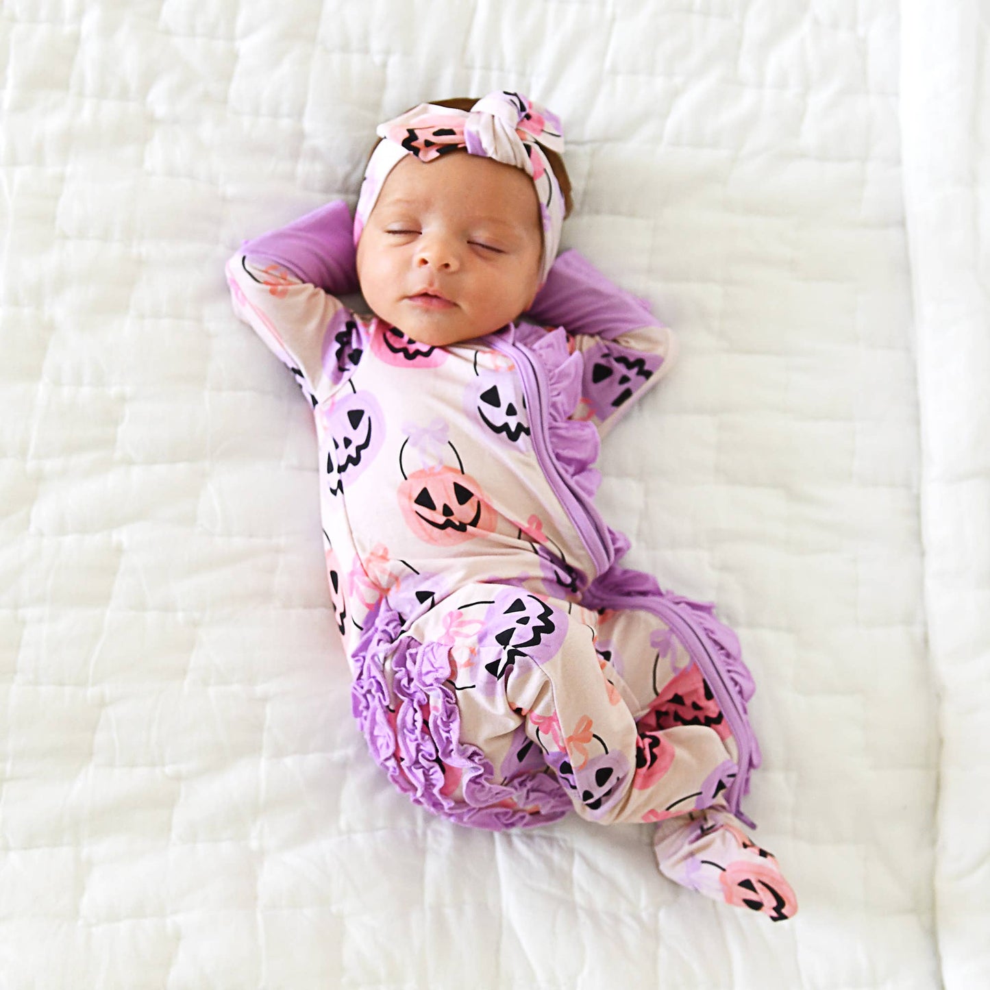 0-3M | Gigi and Max | Emmy Ruffle Zip Bamboo Halloween Pumpkins Baby Outfit | NWT