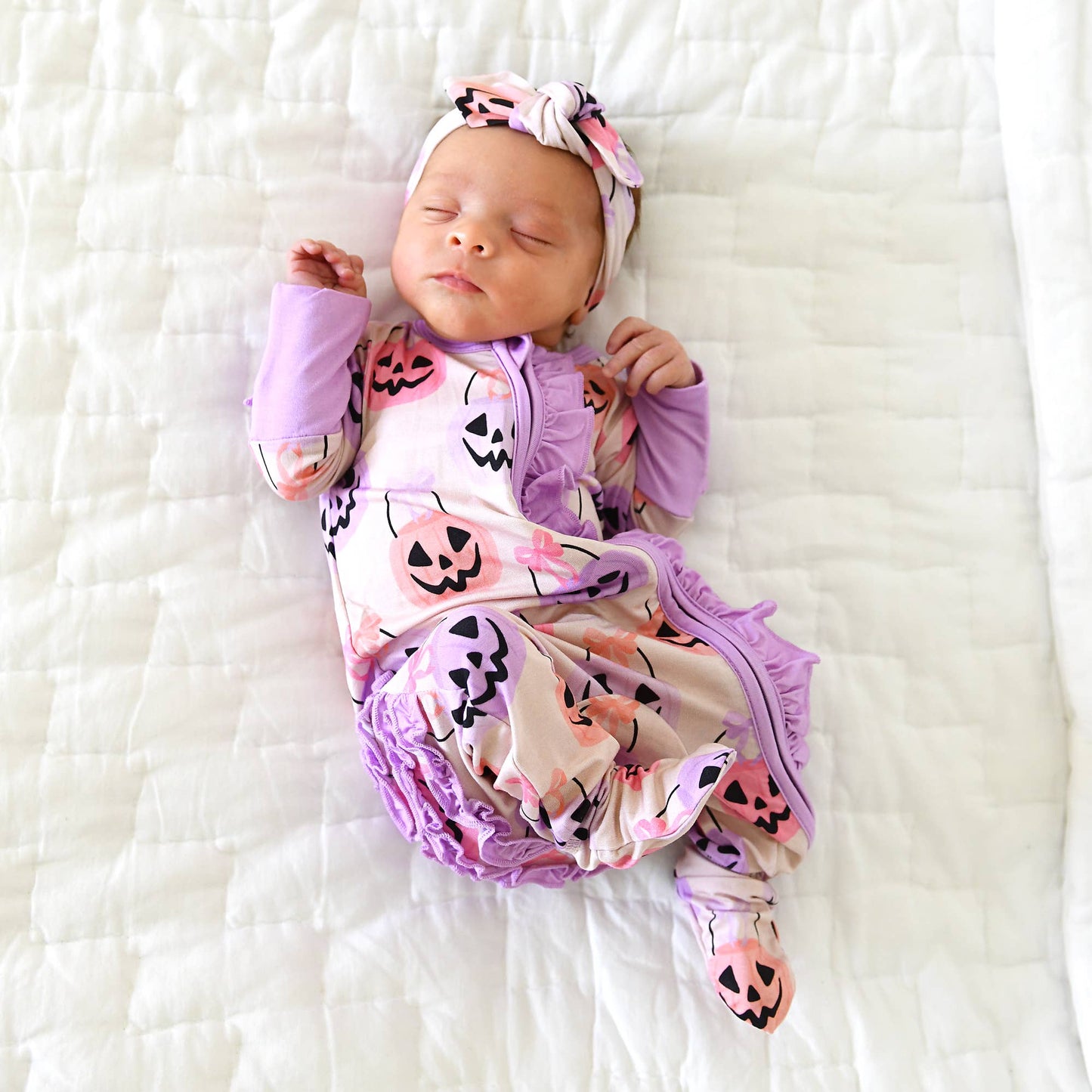 0-3M | Gigi and Max | Emmy Ruffle Zip Bamboo Halloween Pumpkins Baby Outfit | NWT